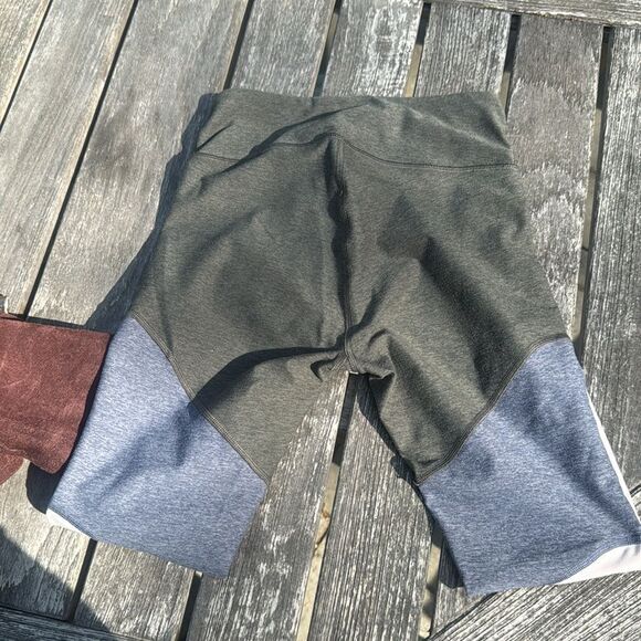 Outdoor Voices Colorblock Leggings - Picture 7 of 8